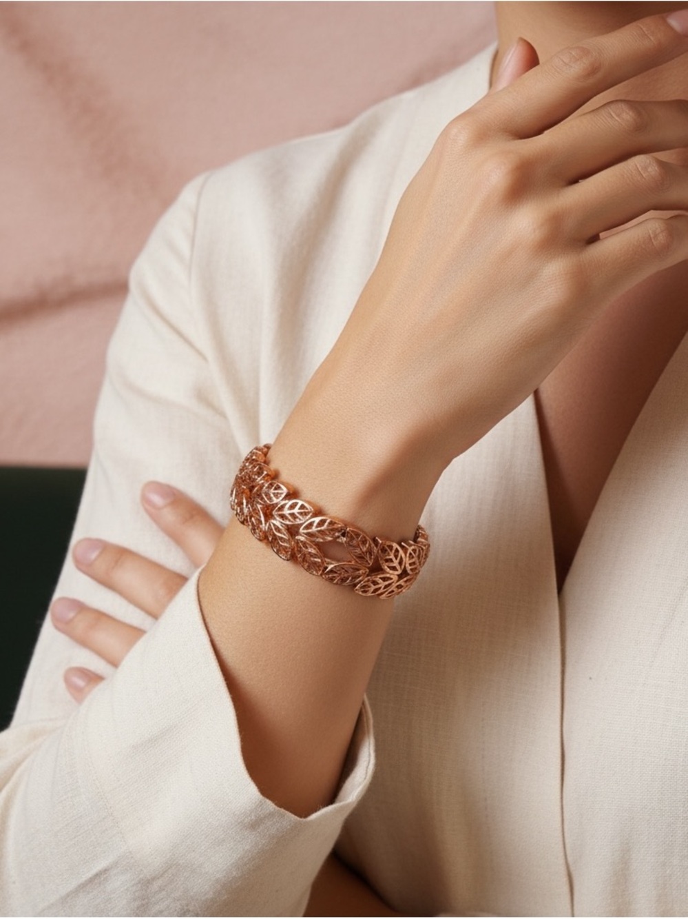 💖Hollow Out Leaf Metal Bracelet